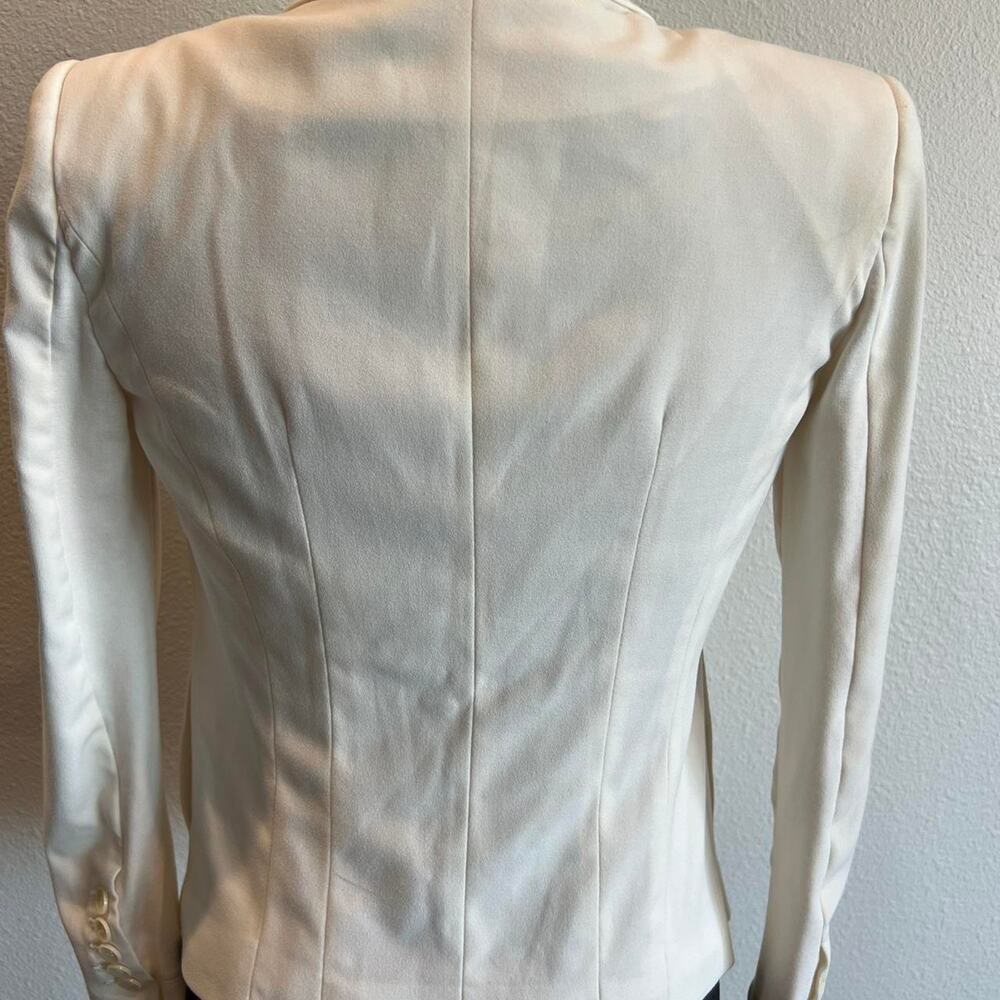Cream BCBG Max Azria blazer with pockets XXS - Picture 3 of 6